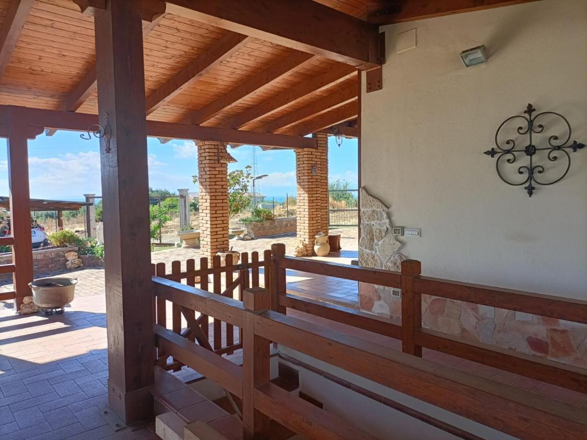 La Taverna Di Angela Амендолара Экстерьер фото
