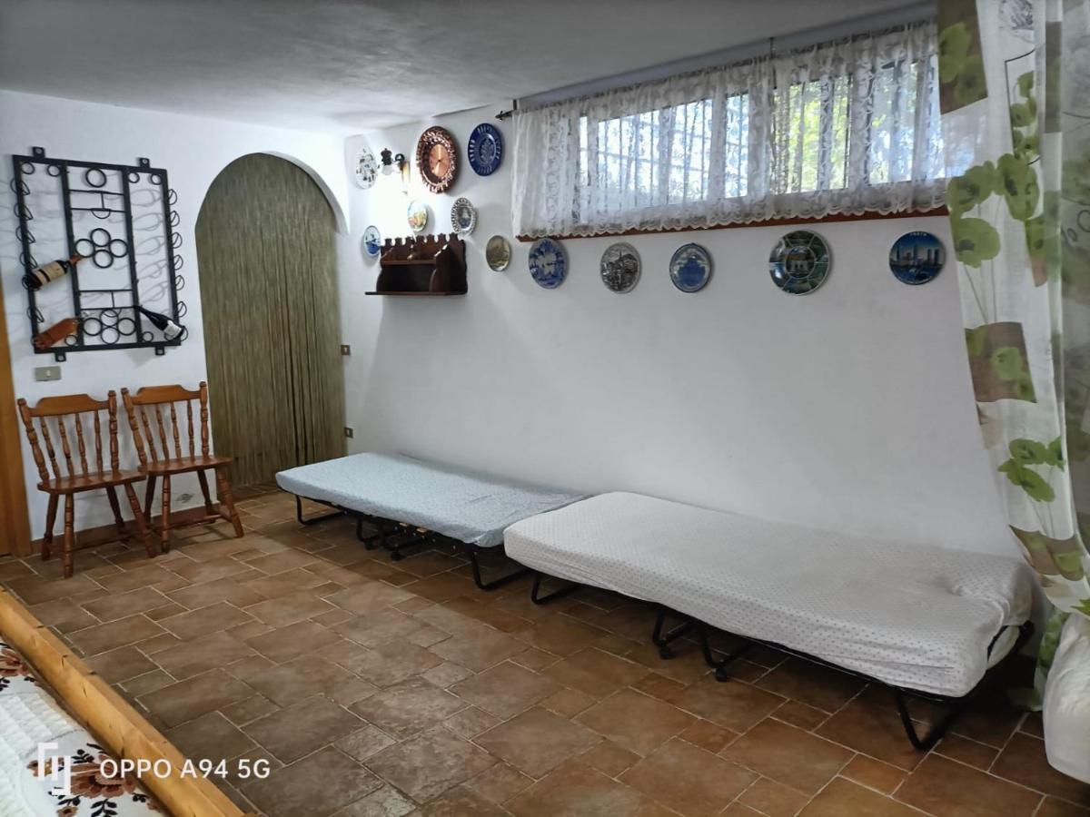 La Taverna Di Angela Амендолара Экстерьер фото